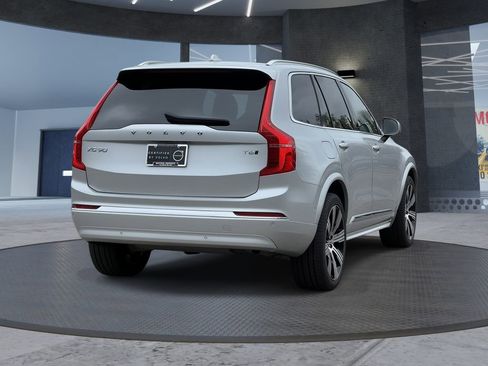 Used 2022 Volvo XC90 T6 Inscription w/ Advanced Package AWD/4WD image 4
