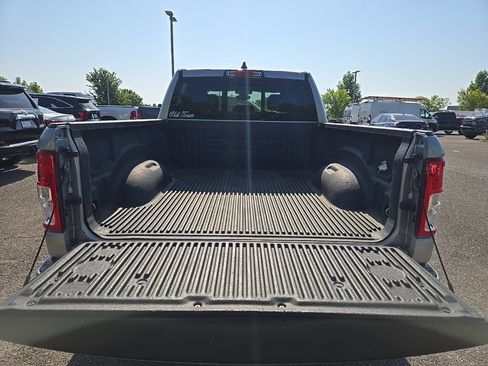 Used 2022 RAM 1500 Big Horn AWD/4WD image 10