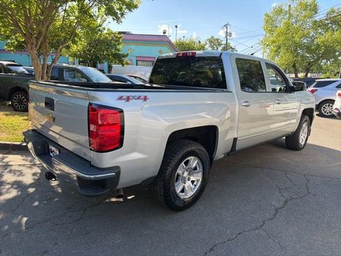 Used 2017 Chevrolet Silverado 1500 LT AWD/4WD image 4