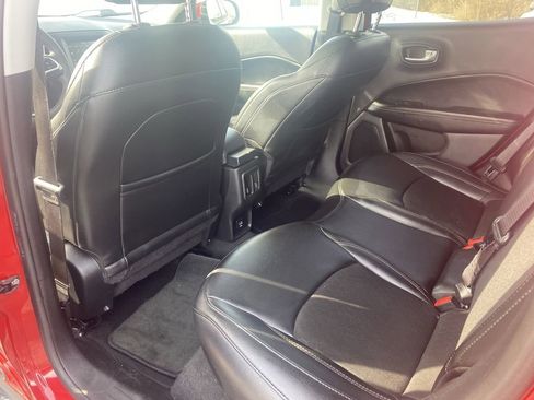 Used 2021 Jeep Compass Latitude w/ Sun and Sound Group image 23