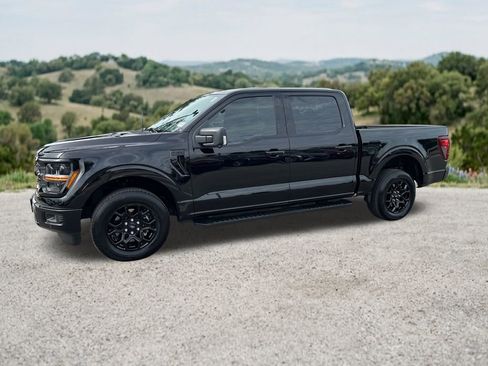 Used 2025 Ford F150 XLT w/ Equipment Group 302A MID RWD image 4