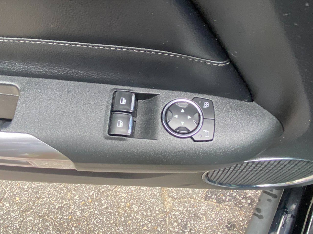 Used 2021 Ford Mustang Premium RWD image 16