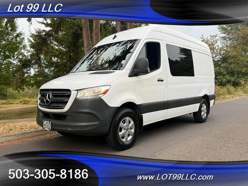 Used 2019 Mercedes-Benz Sprinter 144 w/ Premium Plus Package image 6