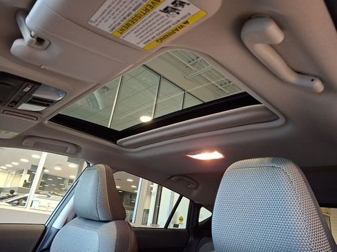 Certified 2024 Subaru Crosstrek 2.0i Premium image 14