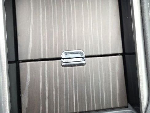 Used 2023 GMC Yukon XL Denali image 54