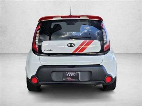 Used 2016 Kia Soul FWD image 5