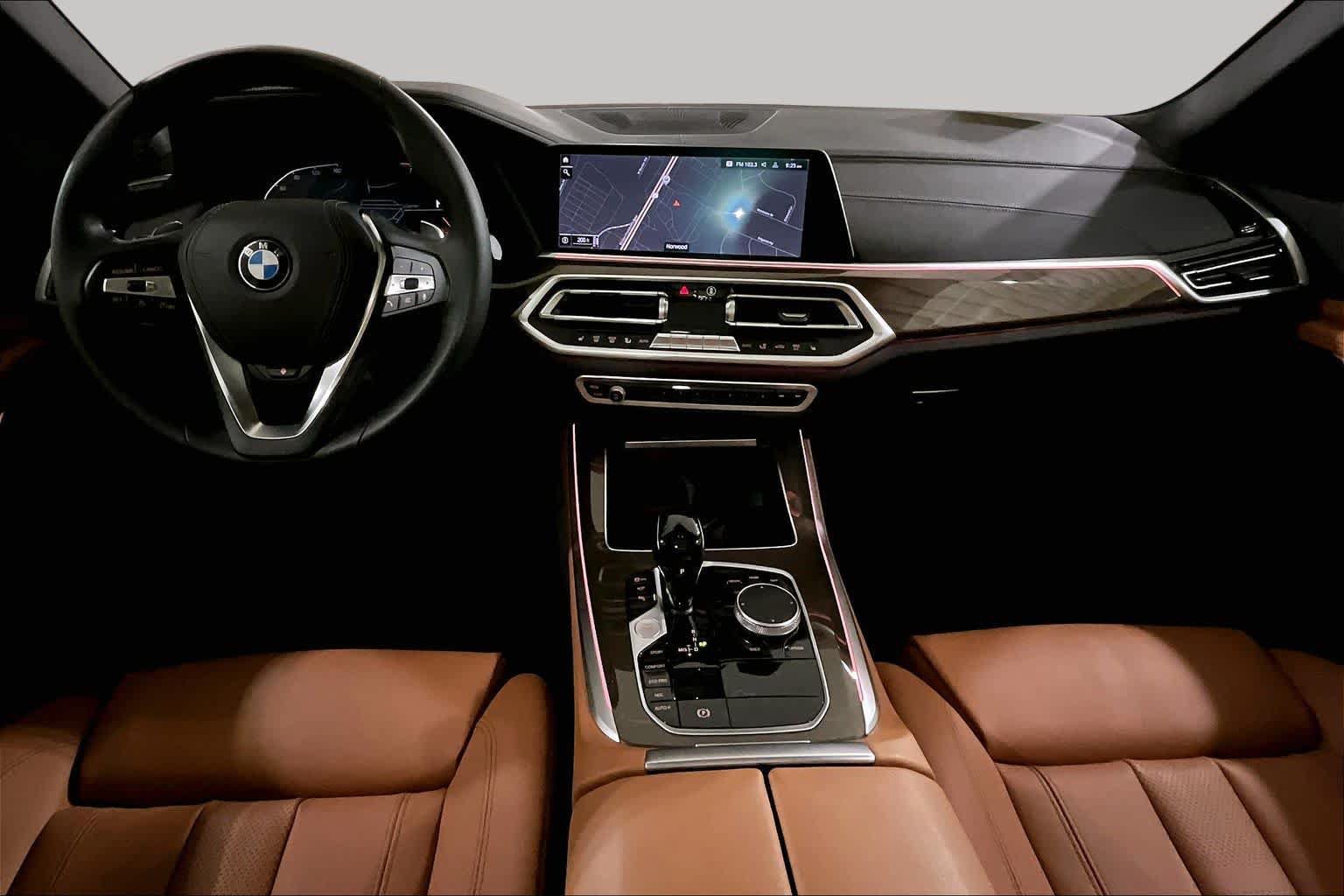 Used 2022 BMW X5 xDrive40i w/ Premium Package AWD/4WD image 15