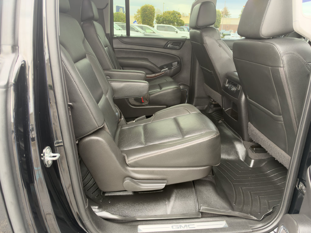 Used 2020 GMC Yukon XL SLT AWD/4WD image 11
