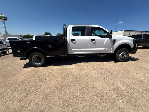 Used 2019 Ford F350 XL w/ Power Equipment Group AWD/4WD image 8