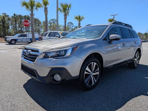 Used 2019 Subaru Outback 2.5i Limited image 8