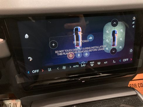 Used 2026 Lincoln Navigator L Reserve AWD/4WD image 42