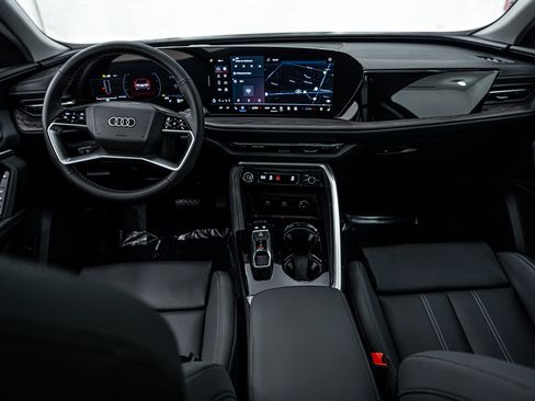 New 2025 Audi Q5 Premium Plus image 8
