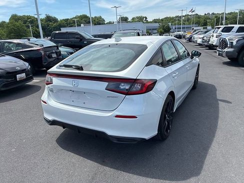 Used 2025 Honda Civic Sport image 10
