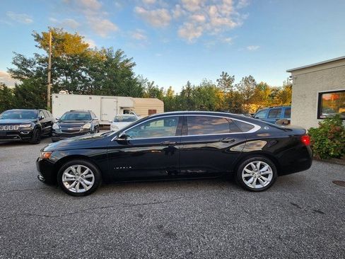 Used 2017 Chevrolet Impala LT image 4