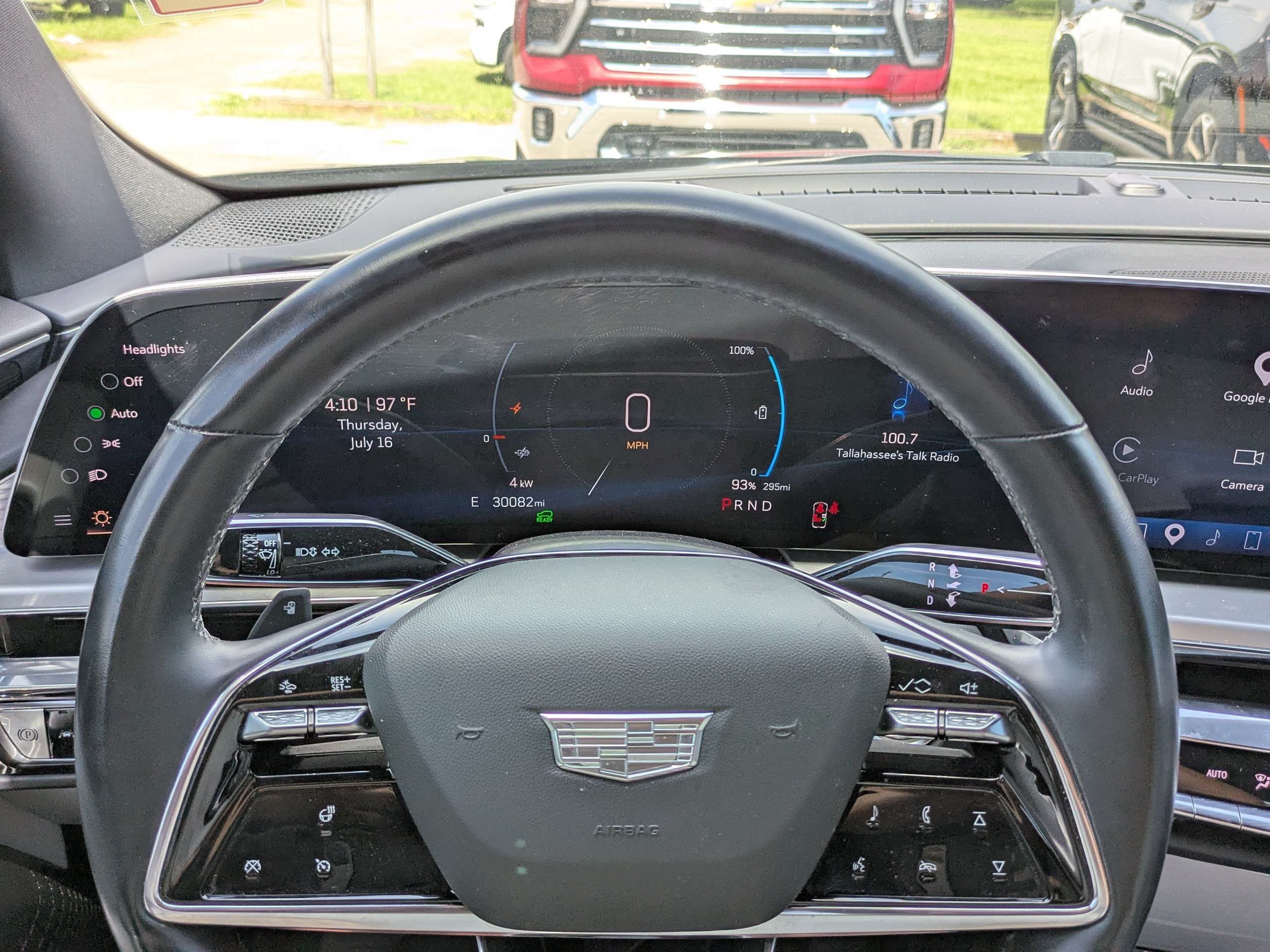 Used 2024 Cadillac Lyriq Sport RWD image 27