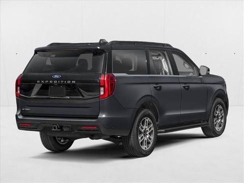New 2026 Ford Expedition Active AWD/4WD image 2