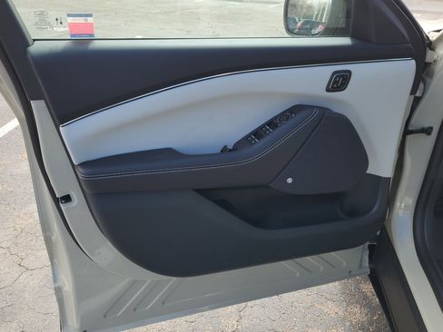 New 2026 Ford Mustang Mach-E Premium image 22