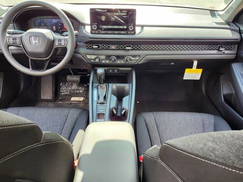 New 2025 Honda Accord SE image 9