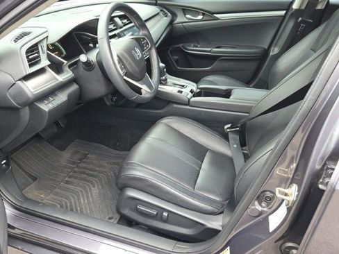 Used 2016 Honda Civic Touring image 11