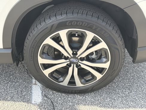 Used 2019 Subaru Forester Limited w/ Popular Package #3 image 31