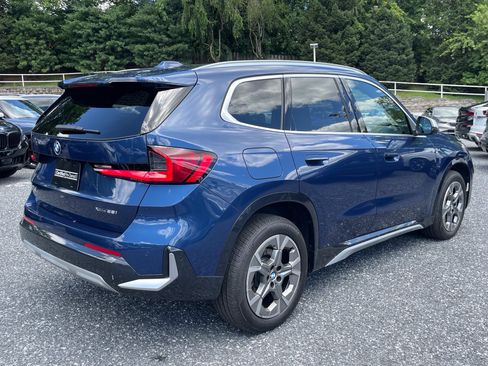 Certified 2023 BMW X1 xDrive28i w/ Premium Package AWD/4WD image 6