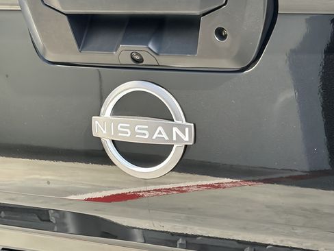 Used 2022 Nissan Frontier S w/ Technology Package RWD image 5