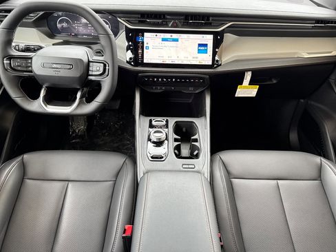 New 2026 Jeep Cherokee Limited image 12