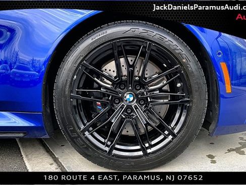 Used 2025 BMW M5 w/ Carbon Package image 8