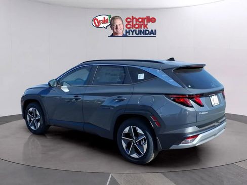 New 2026 Hyundai Tucson SEL FWD image 3