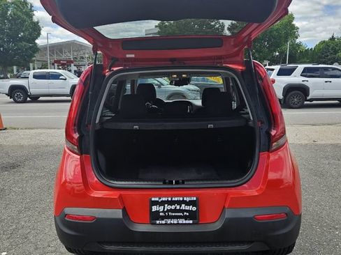 Used 2020 Kia Soul EX FWD image 25