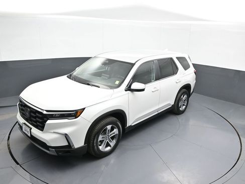 Used 2023 Honda Pilot EX-L image 35