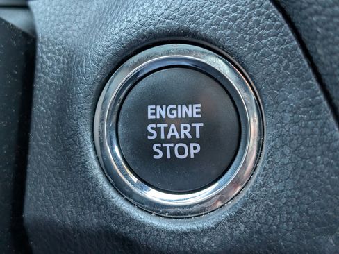 Used 2023 Toyota RAV4 XLE Premium image 26