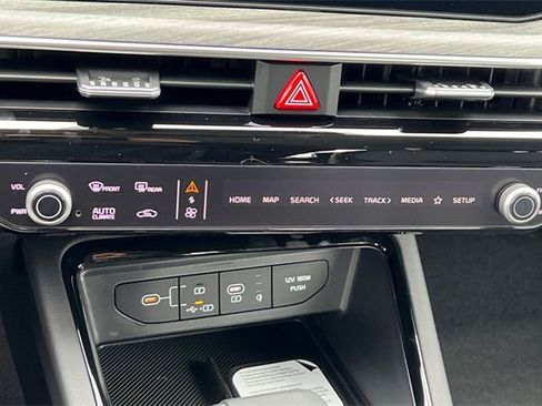 New 2026 Kia K5 EX image 24