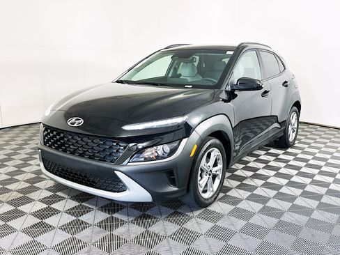Used 2023 Hyundai Kona SEL FWD image 7