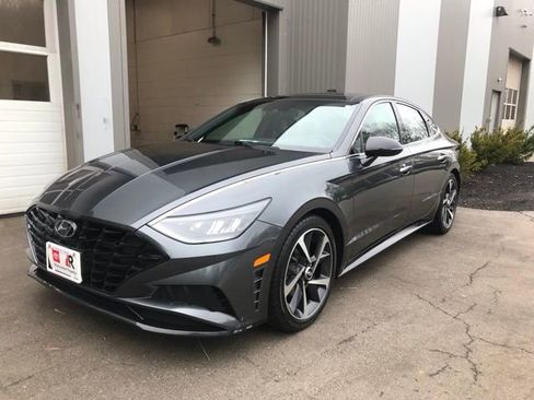 Used 2022 Hyundai Sonata SEL Plus w/ Preferred Accessory Package image 5