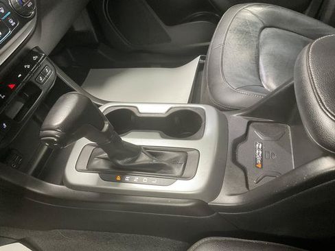 Used 2019 Chevrolet Colorado ZR2 AWD/4WD image 22