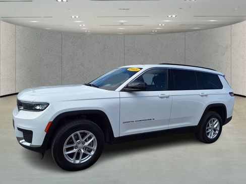 Used 2025 Jeep Grand Cherokee L Laredo w/ Luxury Tech Group I AWD/4WD image 1