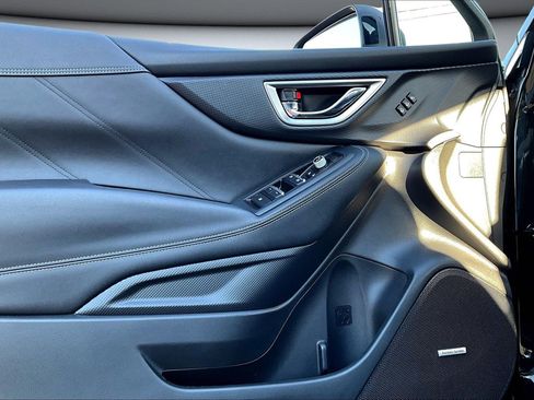 Used 2022 Subaru Forester Touring image 19