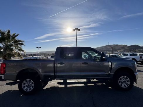 Used 2024 Ford F250 XLT image 6