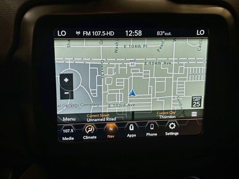 Used 2023 Jeep Renegade Trailhawk AWD/4WD image 22