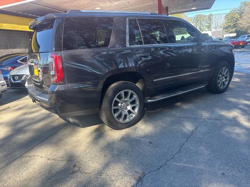 Used 2018 GMC Yukon Denali image 5