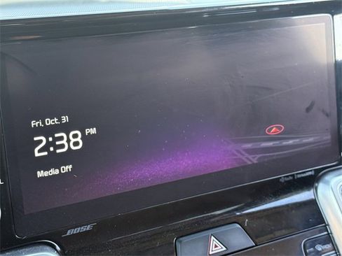 Used 2022 Kia Sorento SX Prestige w/ Rust Color Package image 18