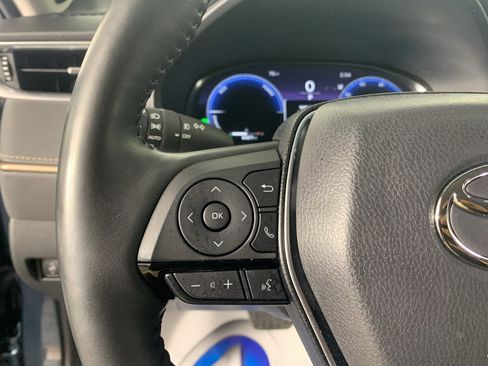 Used 2024 Toyota Venza Limited AWD/4WD image 19
