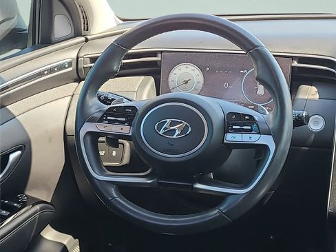 Certified 2023 Hyundai Tucson Limited FWD image 12