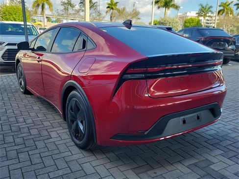 New 2026 Toyota Prius LE image 3