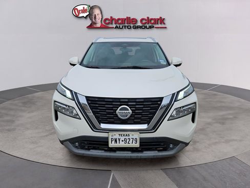 Used 2021 Nissan Rogue SL image 10
