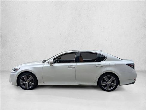 Used 2016 Lexus GS 200t w/ Preferred Accessory Package RWD image 5