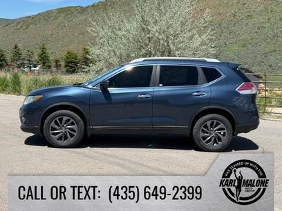 Used 2016 Nissan Rogue SL w/ SL Premium Package