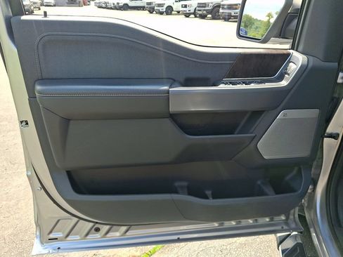 Used 2021 Ford F150 Lariat AWD/4WD image 12