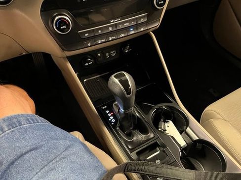 Used 2019 Hyundai Tucson Sport AWD/4WD image 29